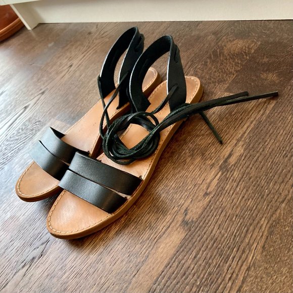 Madewell Boardwalk Ankle Tie Sandal in Black (lightly worn) - Picture 7 of 11